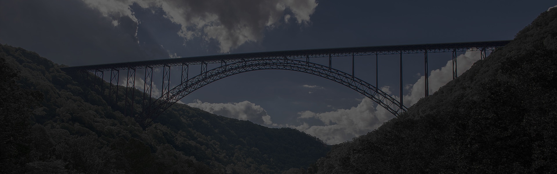 The New River Gorge Bridge in autumn
